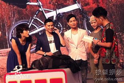 罗翔周迅综艺节目壁纸壁纸