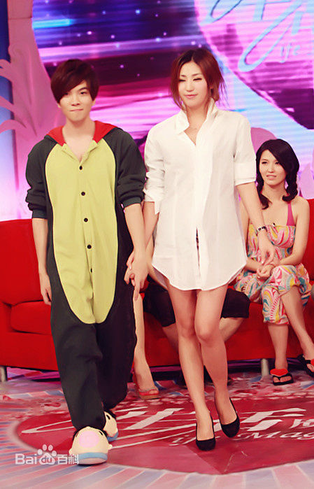 罗翔周迅综艺节目壁纸壁纸