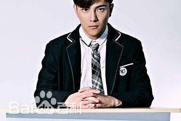 最新罗翔在七月半2》蒋雨辰《七月半3》陆一白中的图集