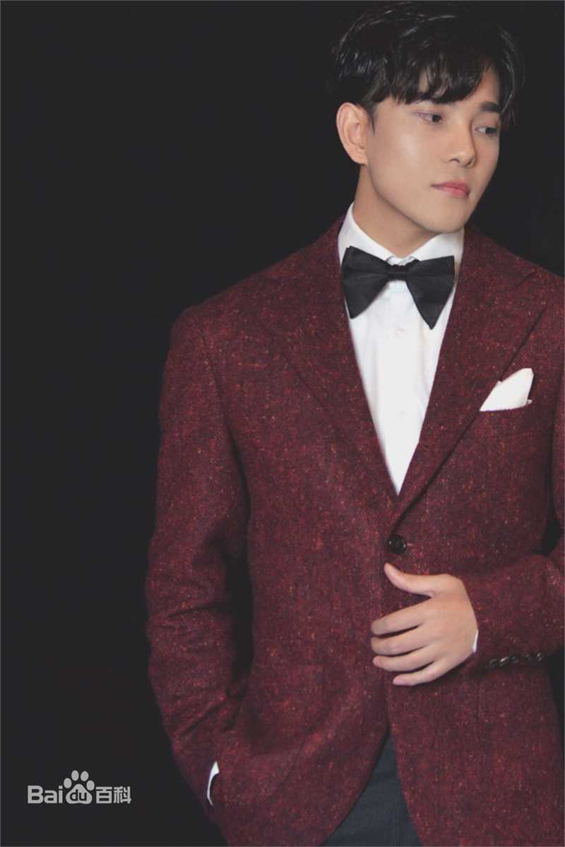 最新罗翔在七月半2》蒋雨辰《七月半3》陆一白中的图集