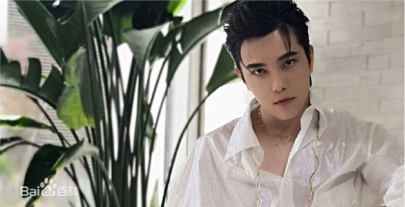 最优质罗翔素颜照