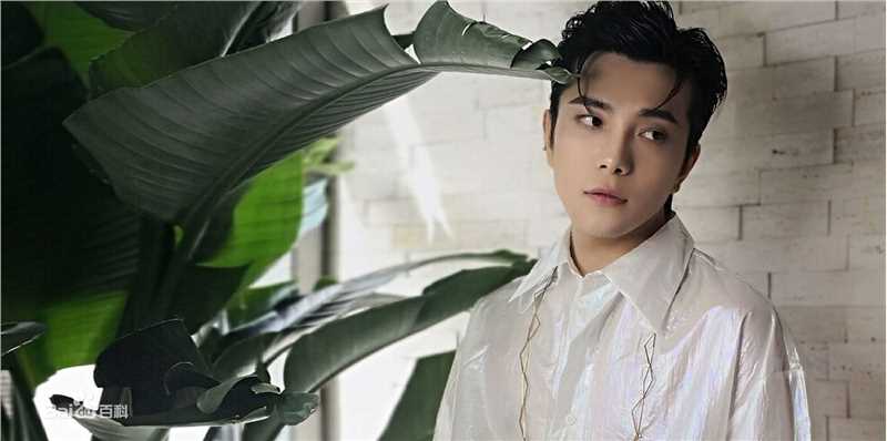 最优质罗翔素颜照