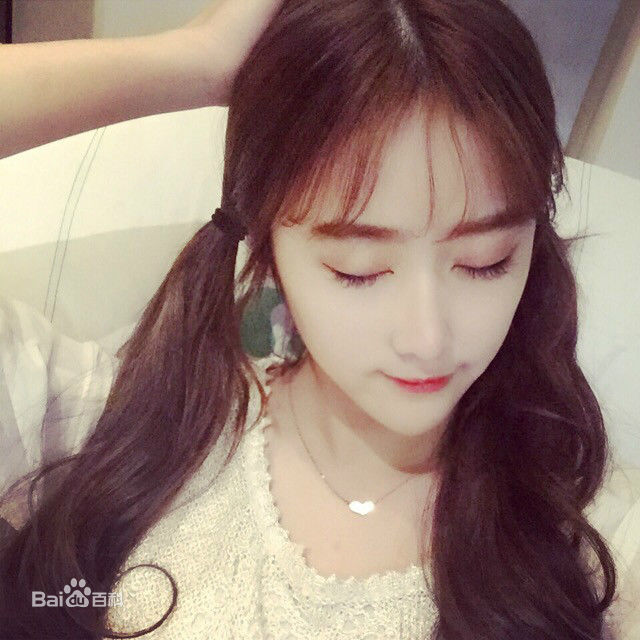 蒋羽熙生活照壁纸壁纸