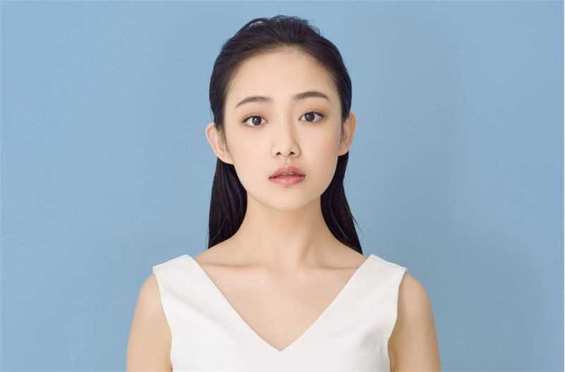 最全吴佳怡素颜照