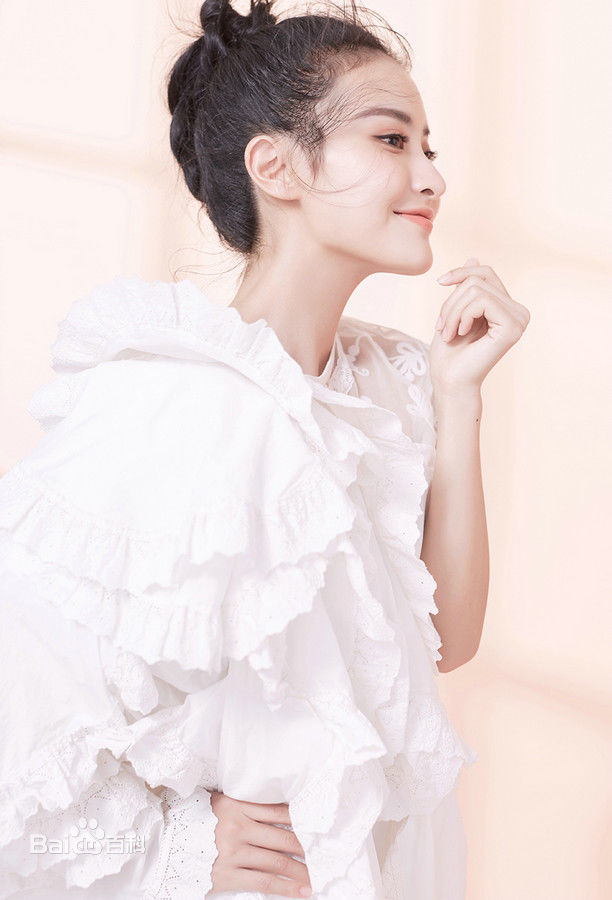赖雨濛精选纯白连衣裙新图册