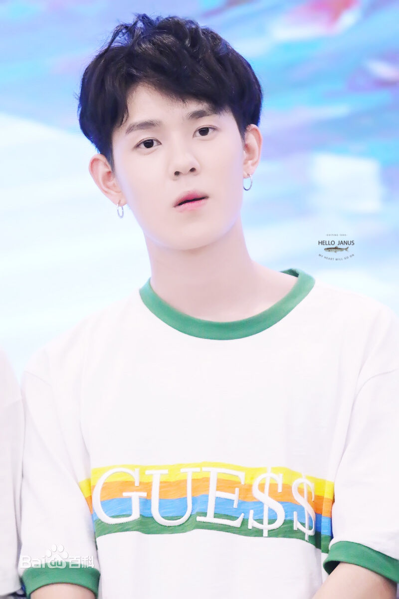 虞祎杰(Yu Yijie)校园行活动2性感图片图集