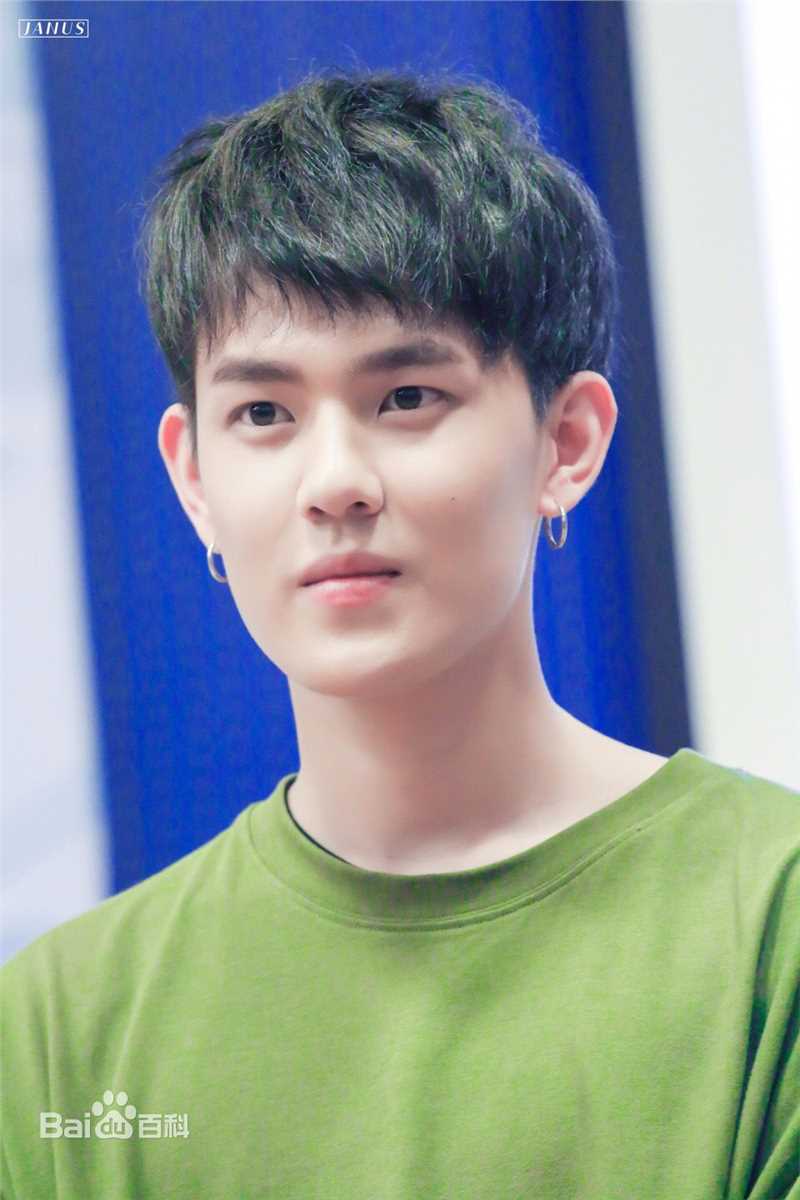 虞祎杰(Yu Yijie)校园行活动图片图册