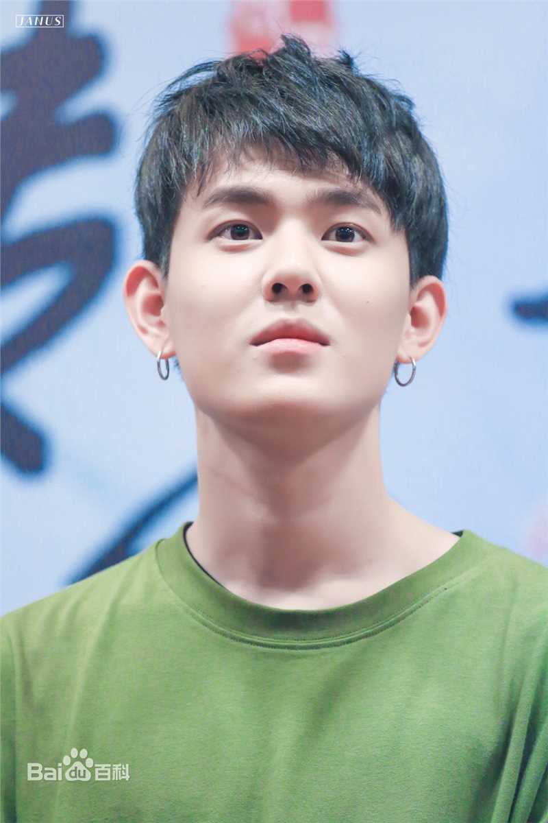 虞祎杰(Yu Yijie)校园行活动图片图册