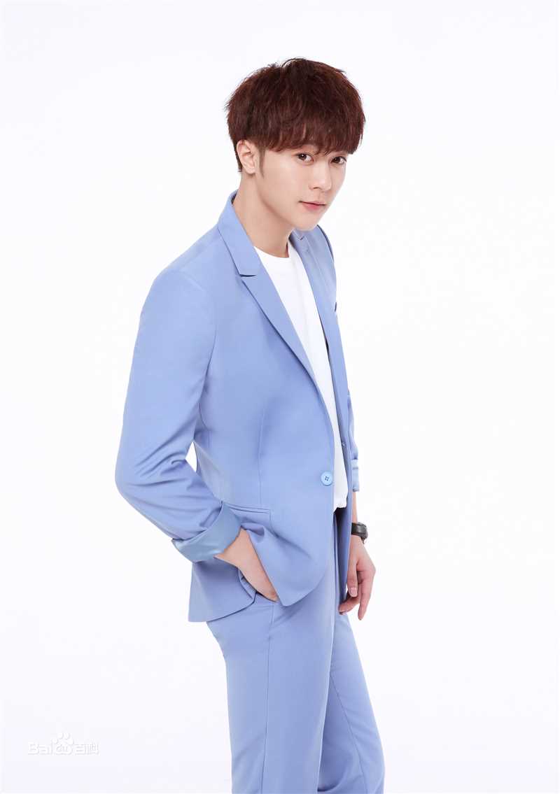 李俊辰前后照片