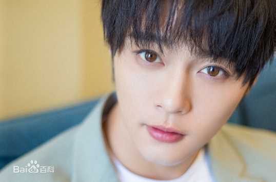 李俊辰前后照片