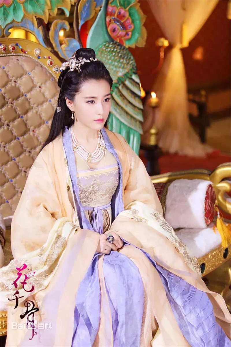 高清鲍天琦(TianQi Bao)在《花千骨》饰 小仙女轻水中的图集