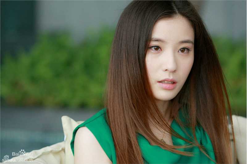 精选鲍天琦(TianQi Bao)在《双生花》饰 白静中的图册