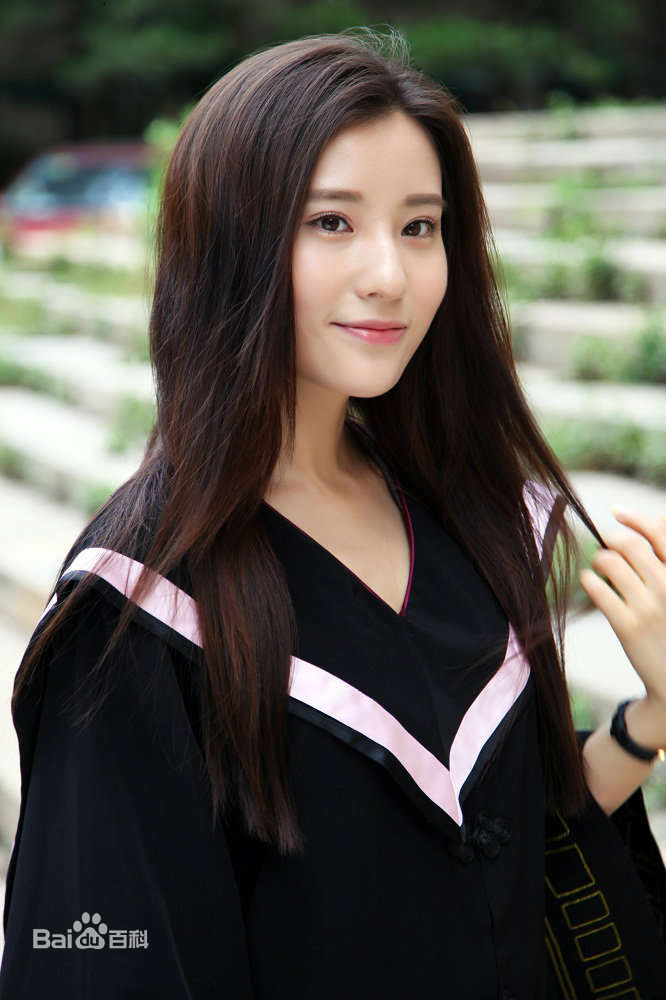 最优质鲍天琦(TianQi Bao)生活照