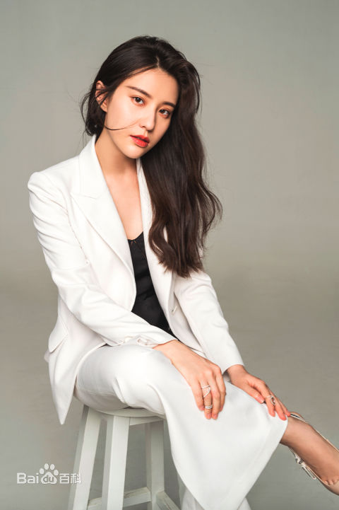 最优质鲍天琦(TianQi Bao)生活照