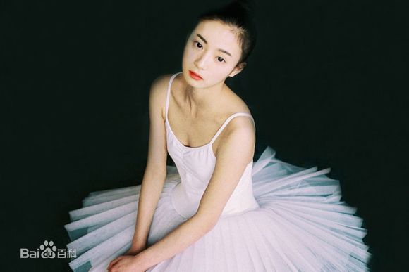 张雅钦早年照片生活照相册