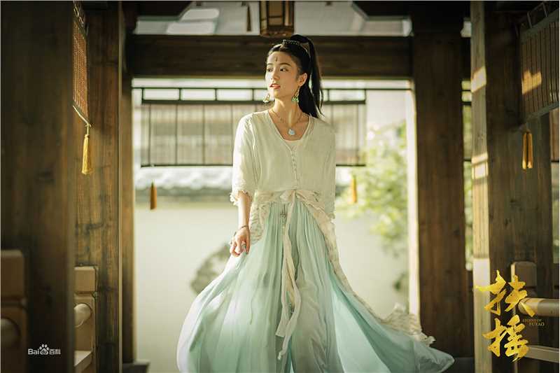 张雅钦扶摇生活照