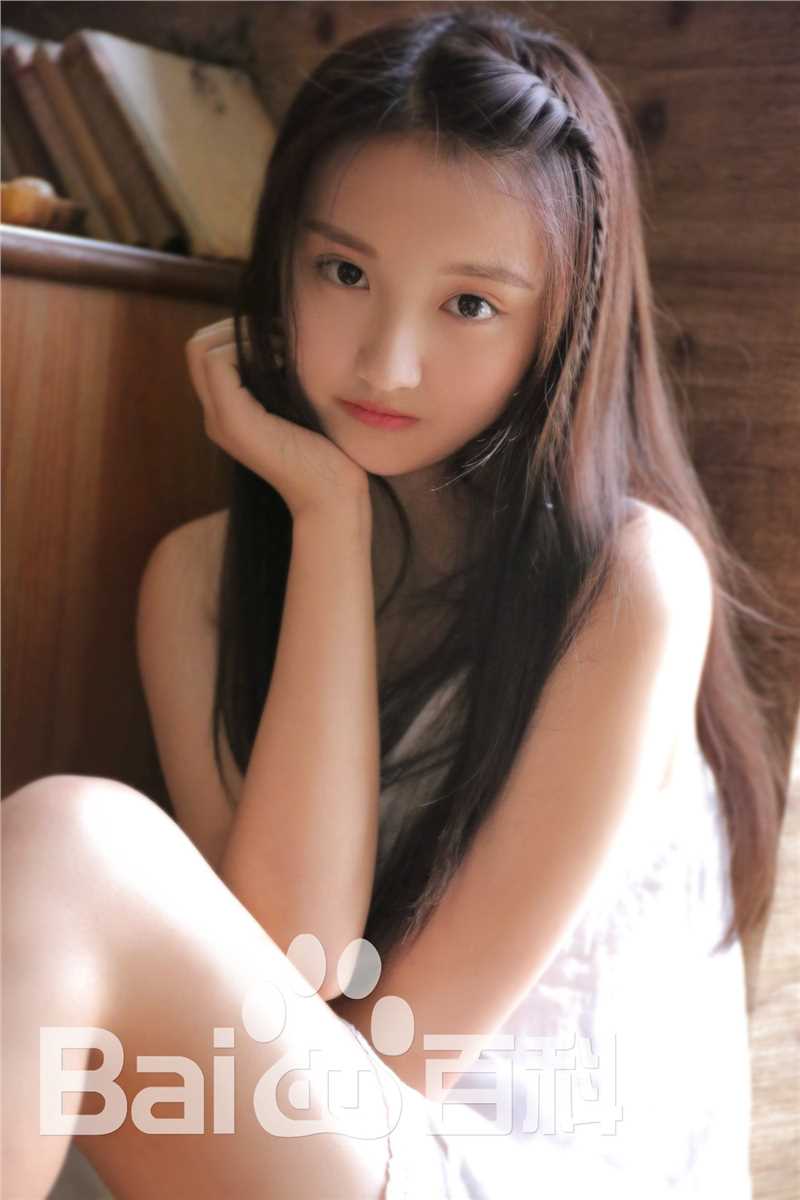 最新黄子星壁纸