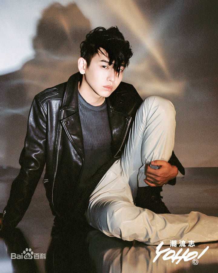 最优质彭昱畅生活照