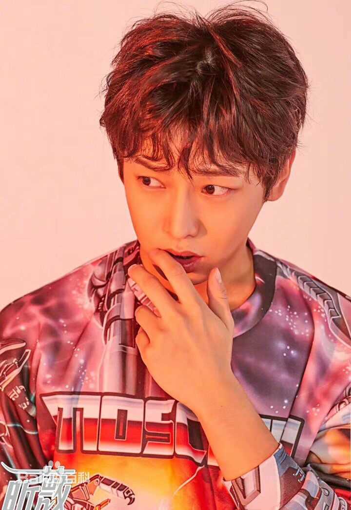 最优质彭昱畅生活照