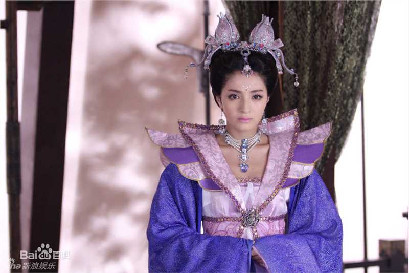 麦迪娜(Madina)封神英雄榜 玉磬前后照片