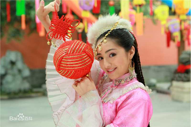 麦迪娜(Madina)新还珠格格 含香生活照