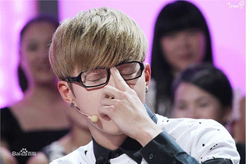 最新范世錡(FansiR)在《我们都爱笑》中的图集