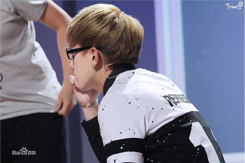 最新范世錡(FansiR)在《我们都爱笑》中的图集