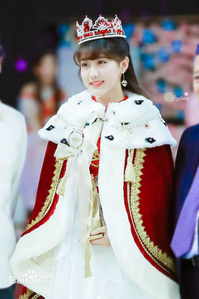 李艺彤(カチューシャガ，whitehairpin)总选举生活照相册