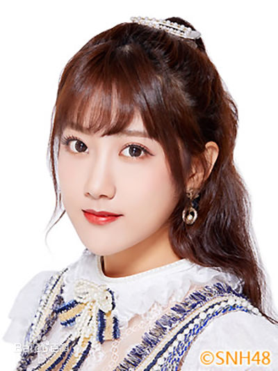 李艺彤(カチューシャガ，whitehairpin)概述图册图册