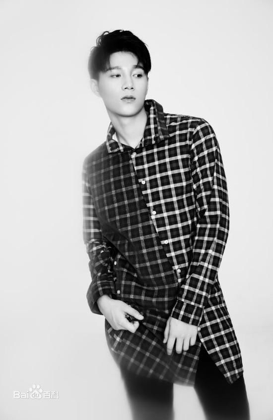 杨廷东前后照片