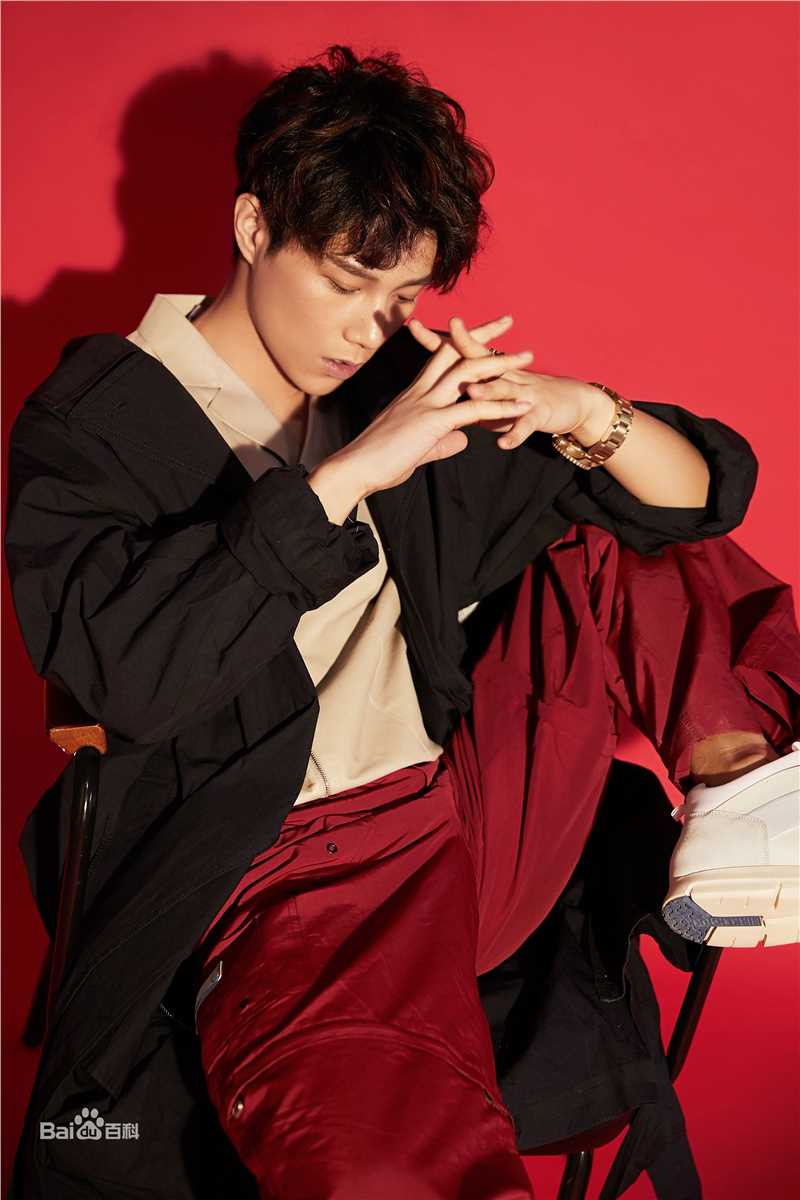 杨廷东前后照片