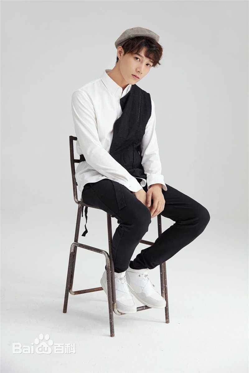 杨廷东前后照片