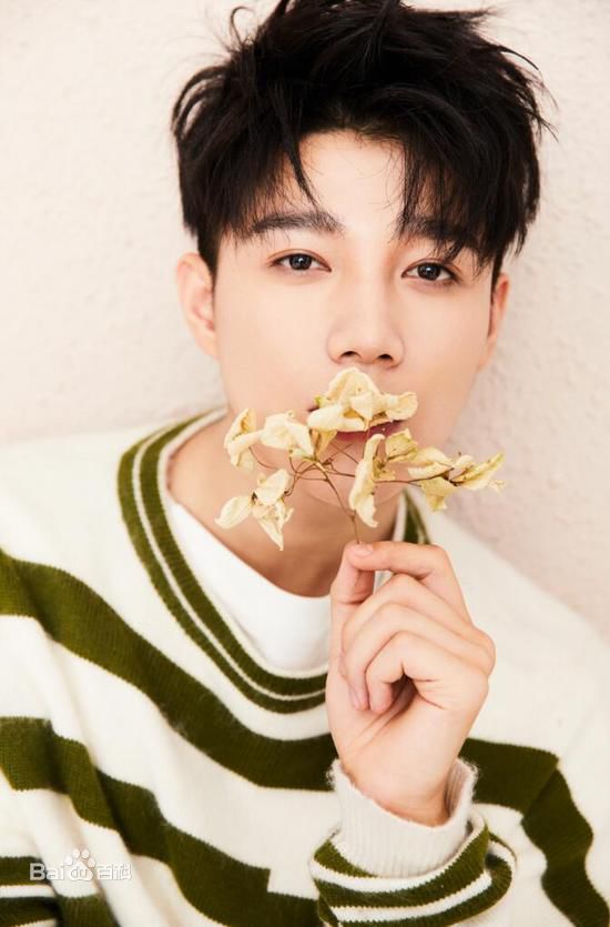 杨廷东前后照片