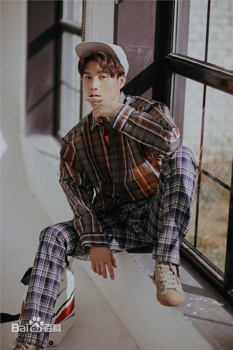 杨廷东前后照片