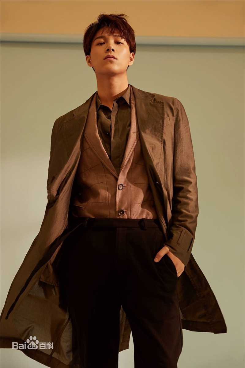 杨廷东前后照片