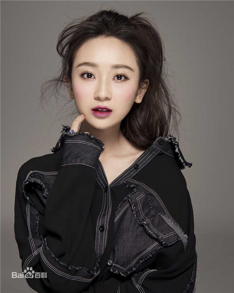 陈梦希艺术照生活照