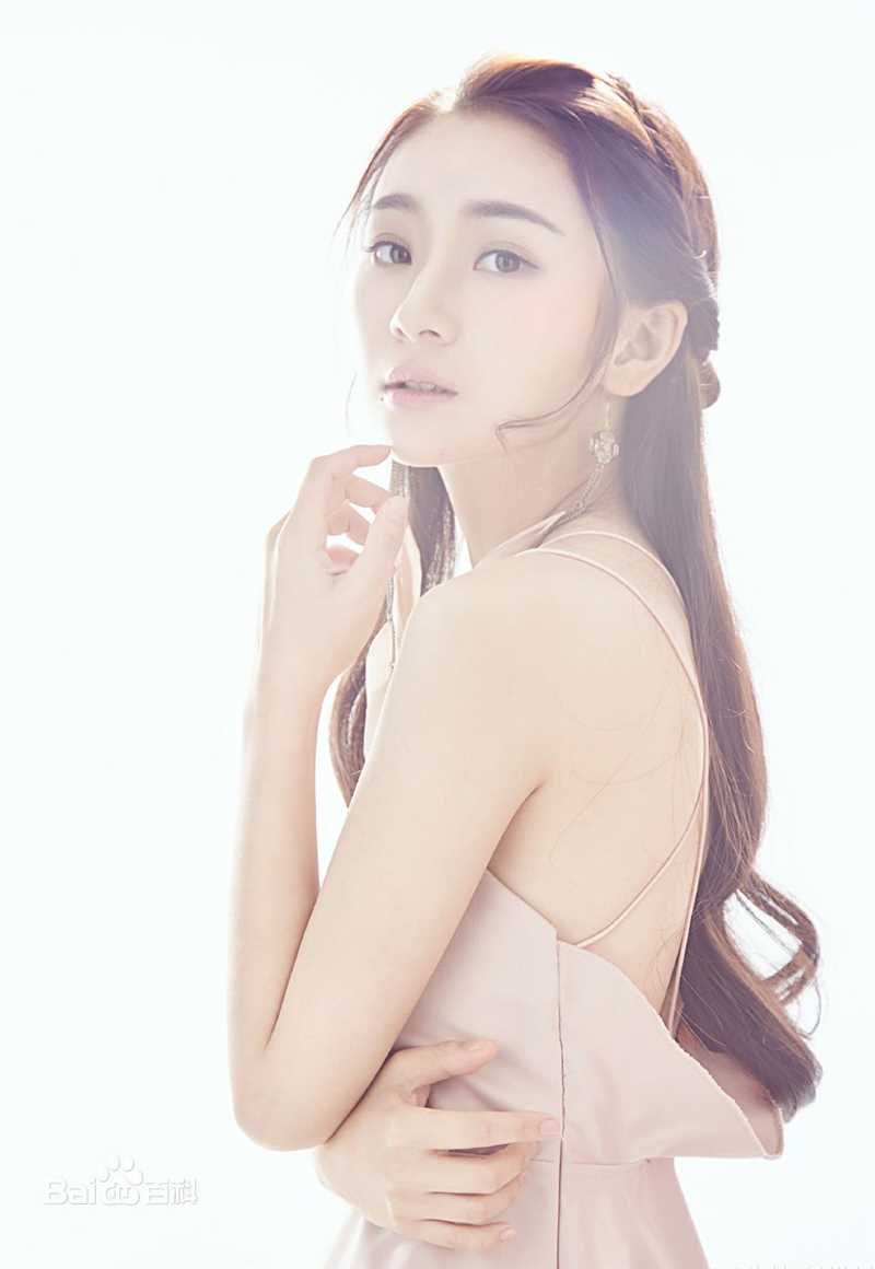 陈梦希艺术照生活照