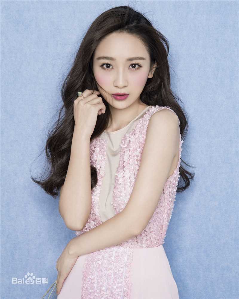 陈梦希艺术照生活照