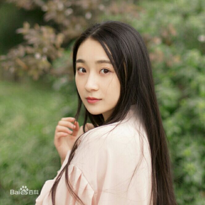 陈梦希艺术照生活照