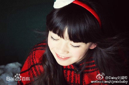 刘黛希(Daisy)最新图集