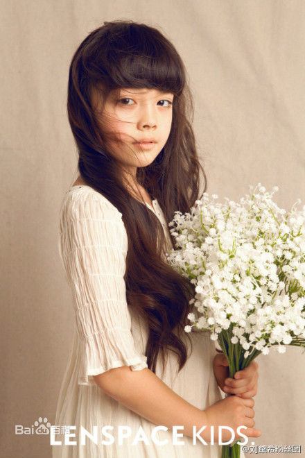 刘黛希(Daisy)最新图集