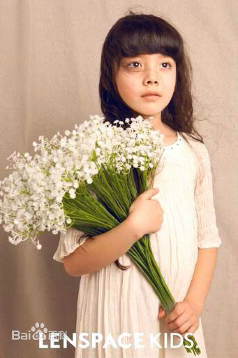 刘黛希(Daisy)最新图集