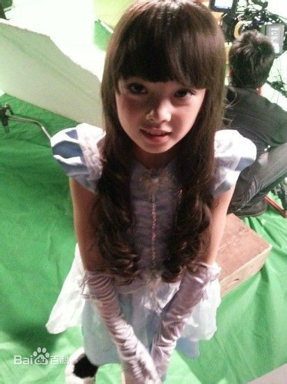 最新刘黛希(Daisy)性感图片