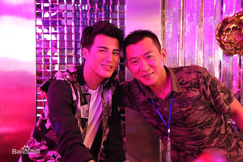 赵艺然导演工作照生活照相册