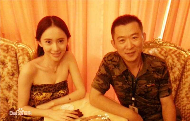 赵艺然导演工作照生活照相册