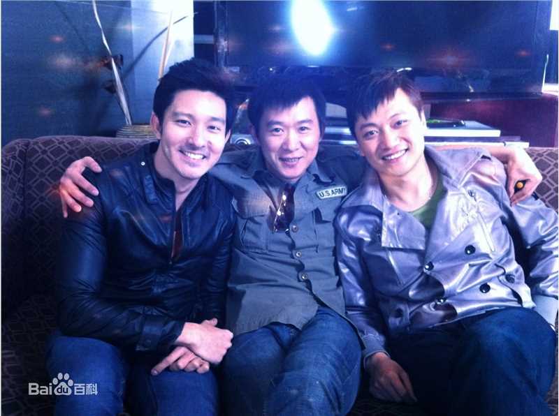 赵艺然导演现场工作照壁纸壁纸