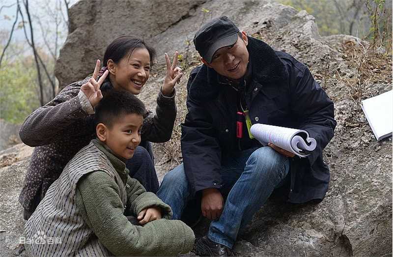 赵艺然导演现场工作照壁纸壁纸