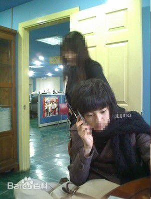 朴灿烈(（韩文名）、Park Chanyeol（官方艺名）)出道前照片图册