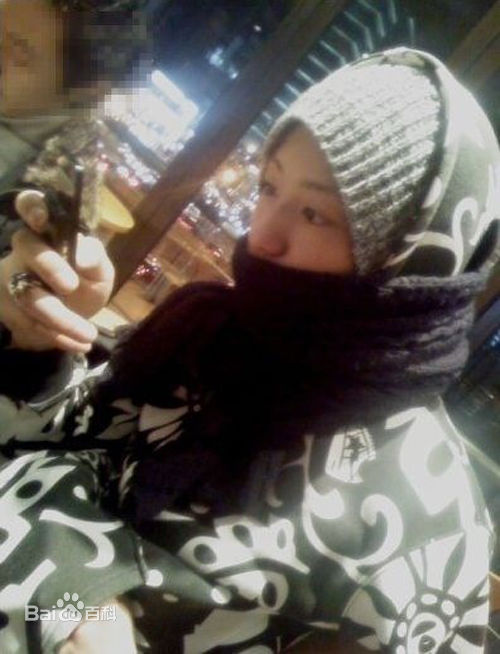 朴灿烈(（韩文名）、Park Chanyeol（官方艺名）)出道前照片图册