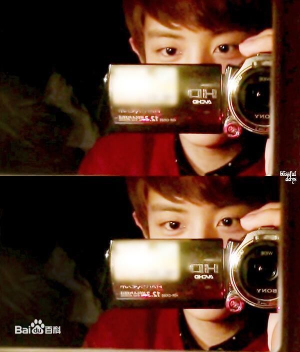 朴灿烈(（韩文名）、Park Chanyeol（官方艺名）)综艺节目性感图片图集